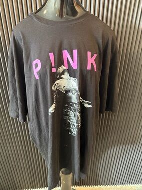 Pink Summer Carnival 2023 Concert Tour Tee Shirt XXL Machine Band Alecia MoorNEW